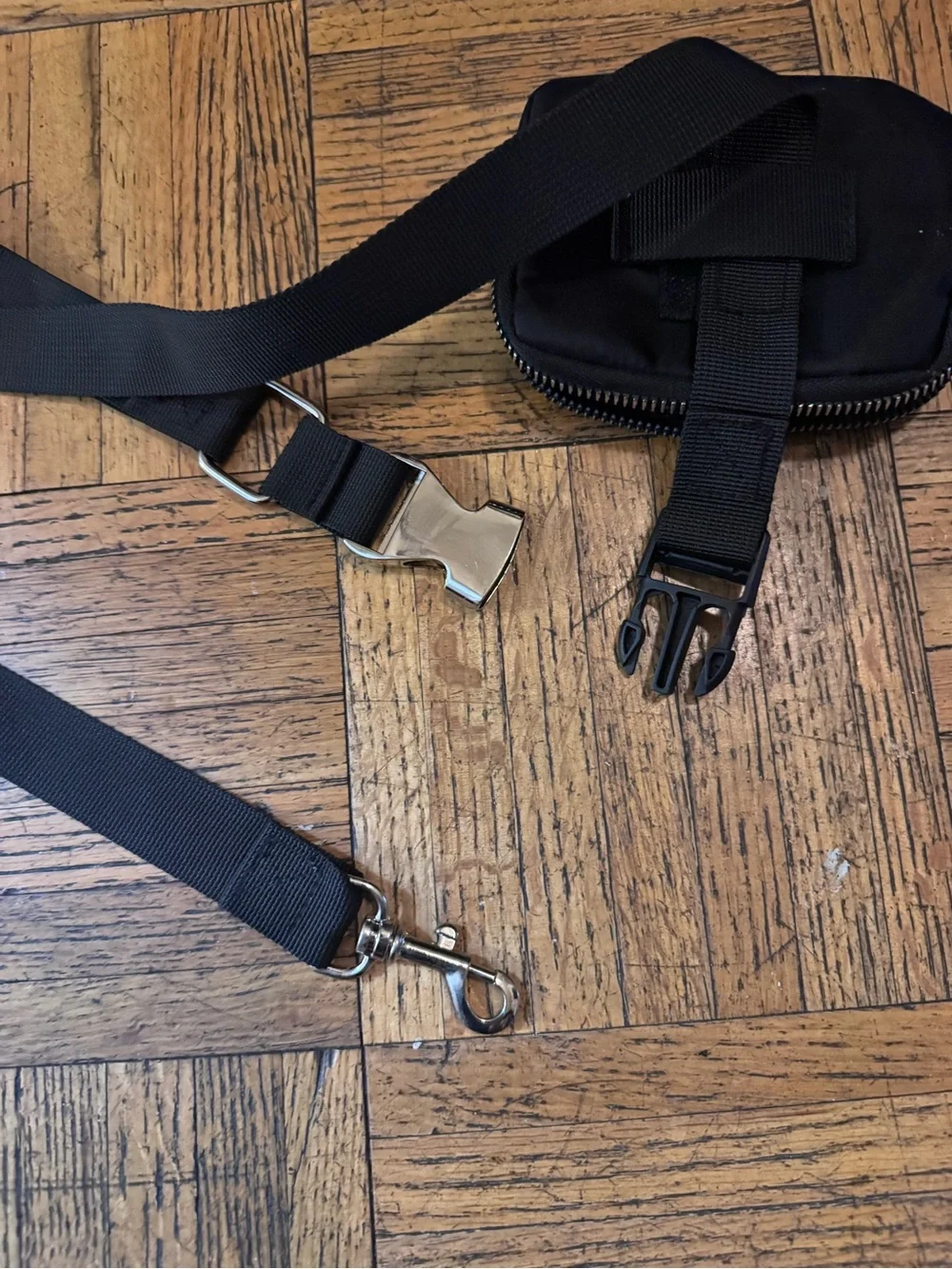 Black Nylon Dog Leash with Attached Pouch